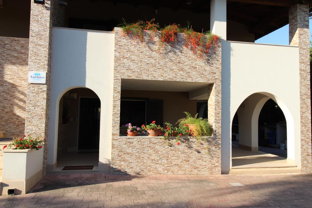 Relax in Villa with Garden Private Terrace 200m from Sea Siracusa — photo 1 of 1