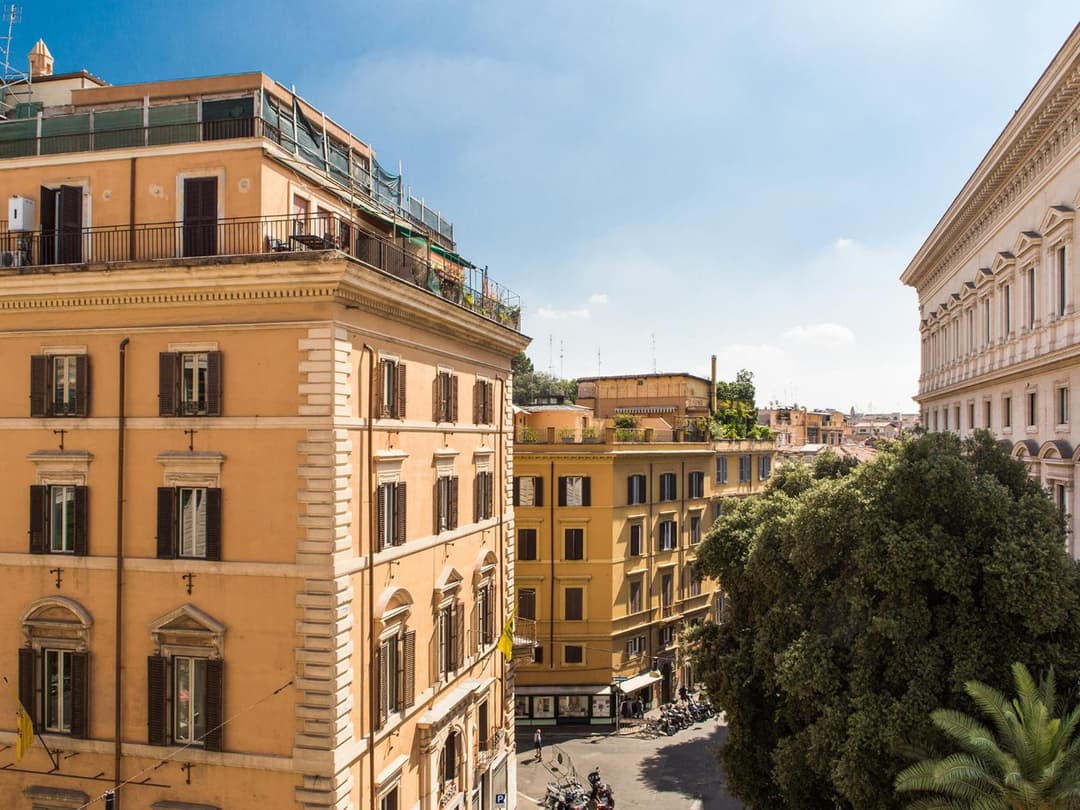 Salotto Monti — photo 1 of 1