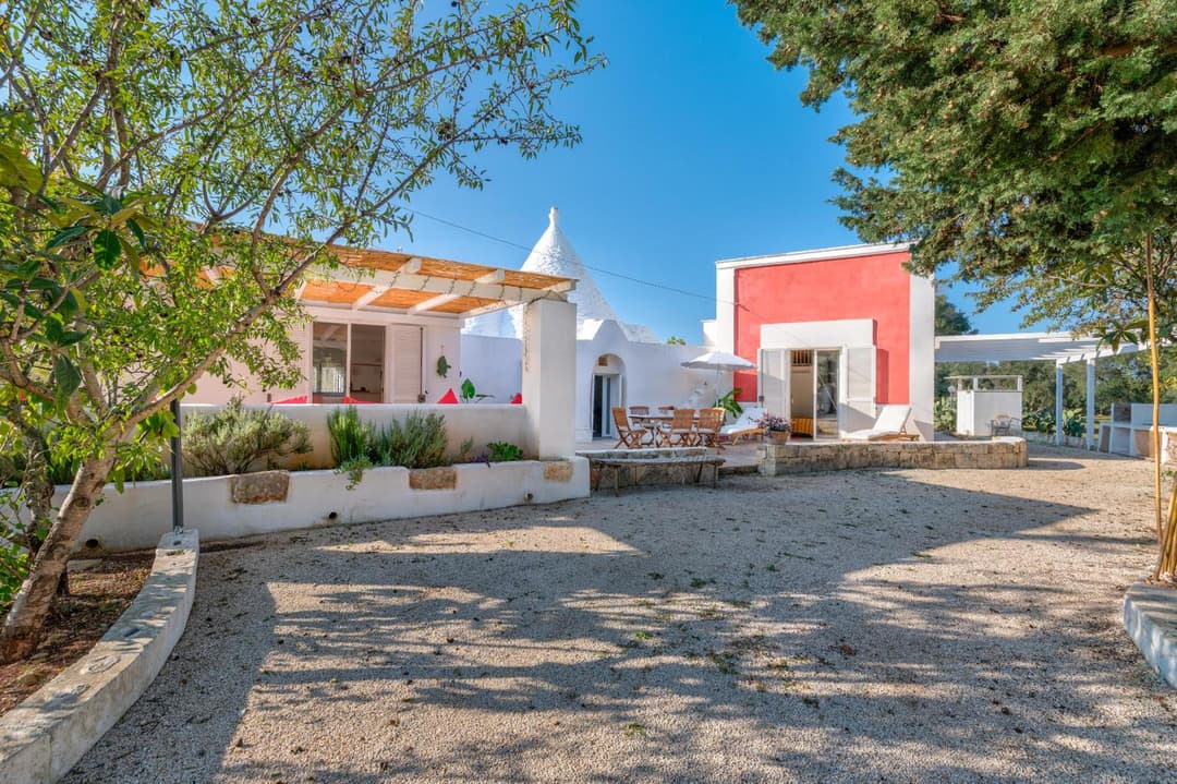 Trullo Cezanne sustainable and peaceful — photo 1 of 1