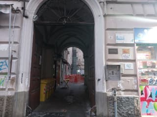 B&B Dint 'o core e Napule