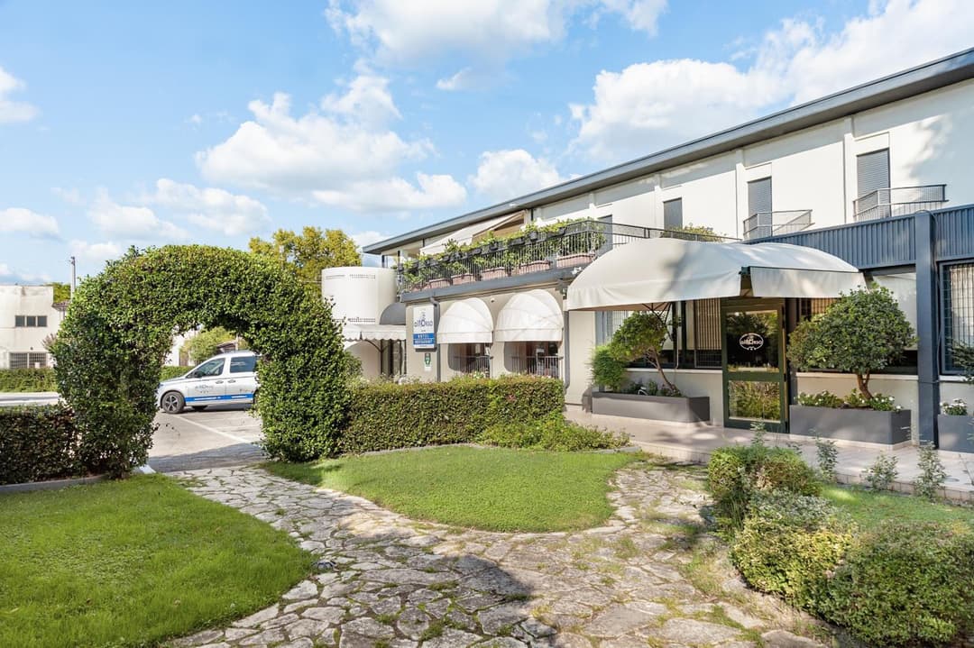 Hotel all'Orso — photo 1 of 102