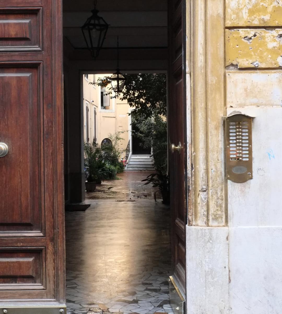 Borgo Pio Holiday — photo 1 of 1