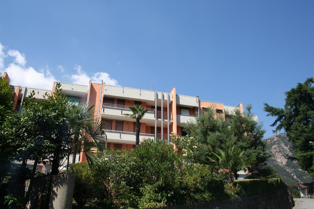 Lake view Silvano Apartment — photo 1 of 24
