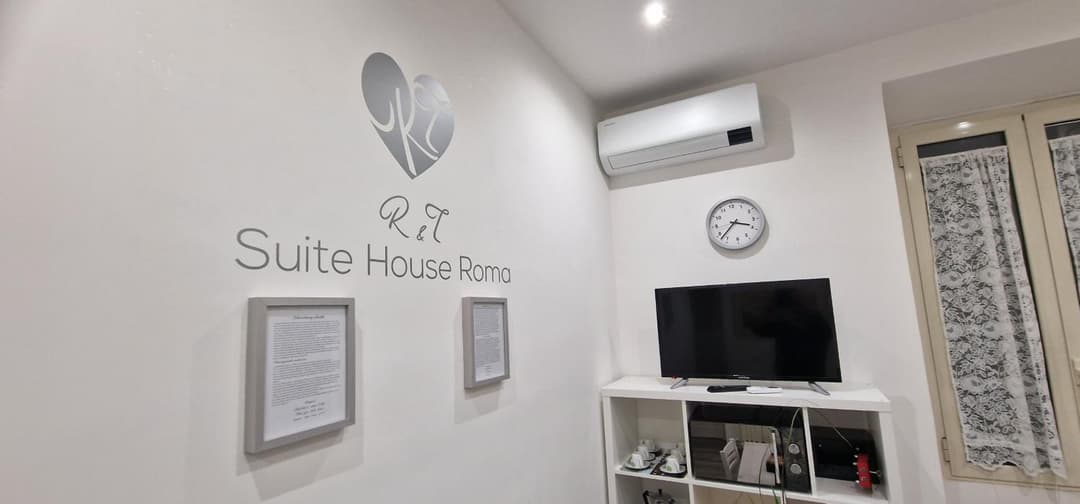 R.&T. Suite House Roma — photo 1 of 1