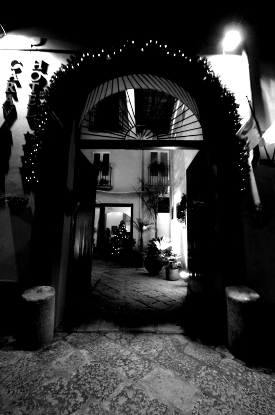 Caravaggio Hotel — photo 1 of 1