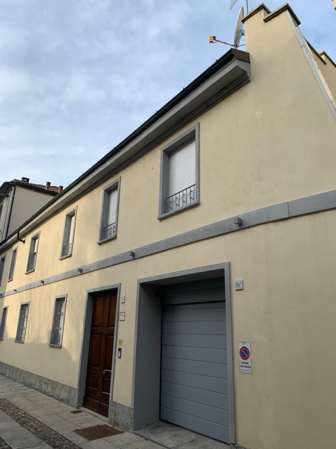 PAVIA CENTRO — photo 1 of 1