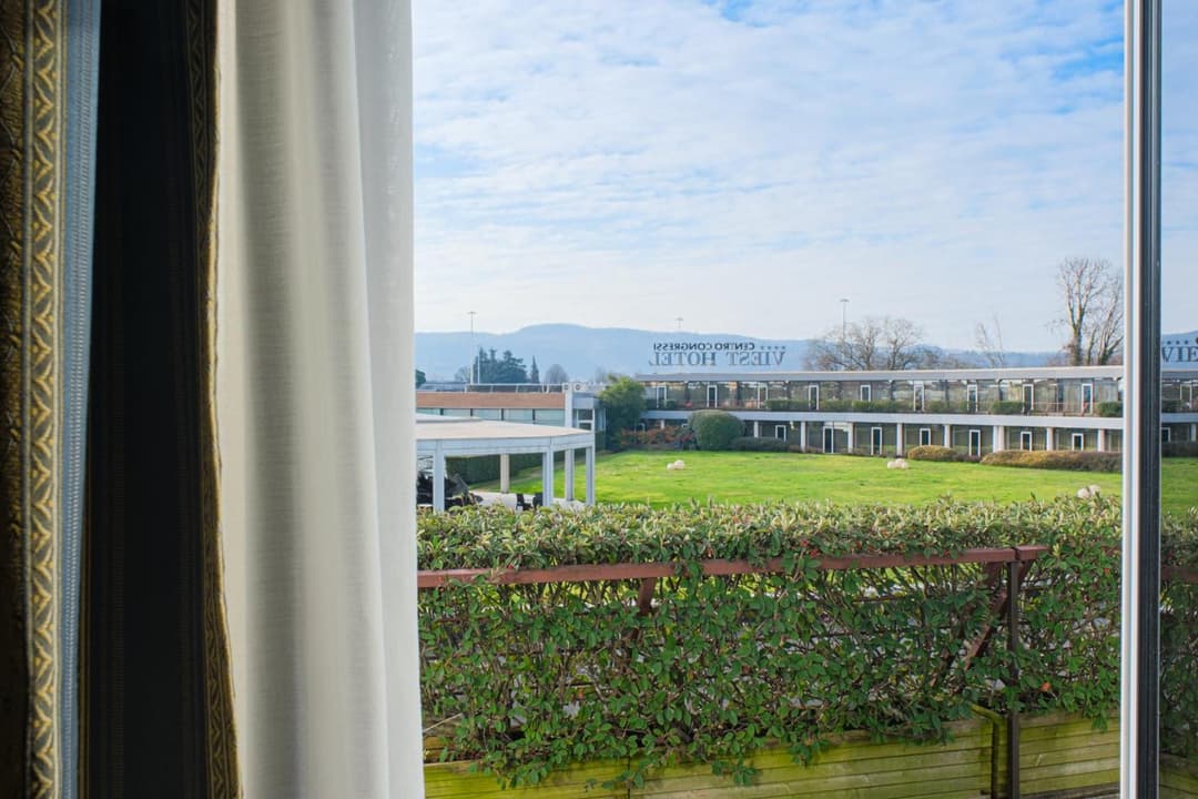 Hotel Viest — photo 1 of 80