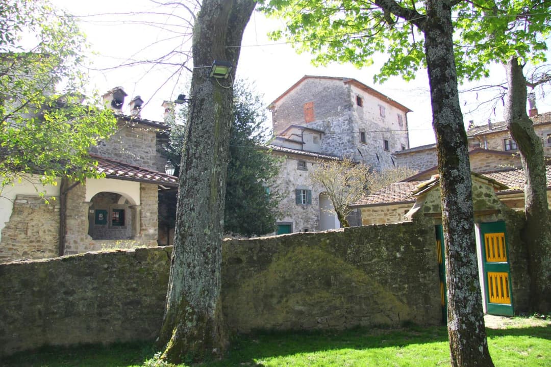 Castello di Sarna — photo 1 of 130