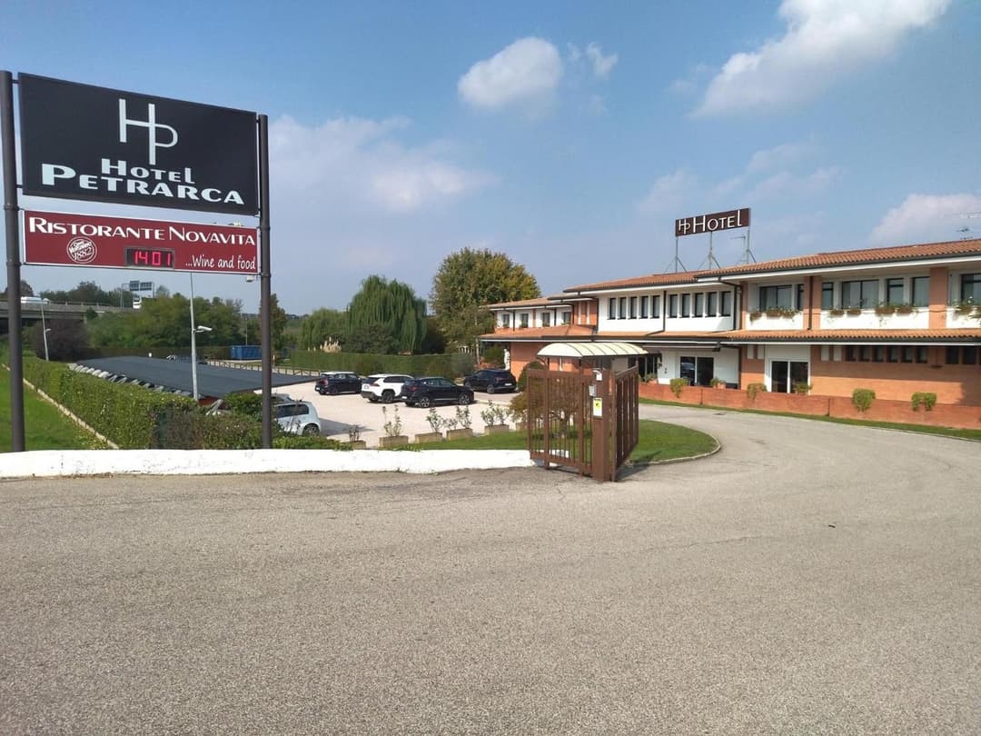 Hotel Petrarca — photo 1 of 1