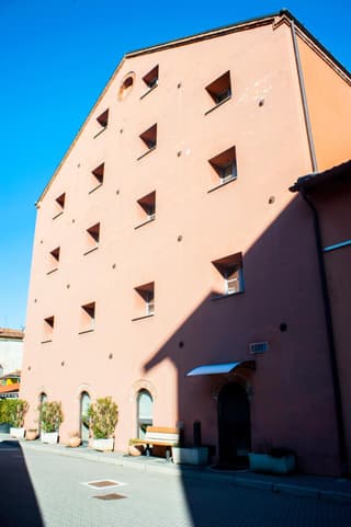Lizard Hotel