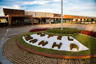 Piranha Hotel e Motel