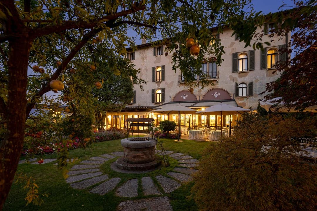 Hotel Villa Cipriani — photo 1 of 82