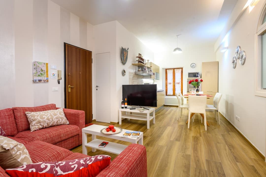 Lady Camollia Apartment — photo 1 of 1