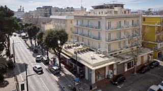 Amsterdam Suite Hotel & SPA