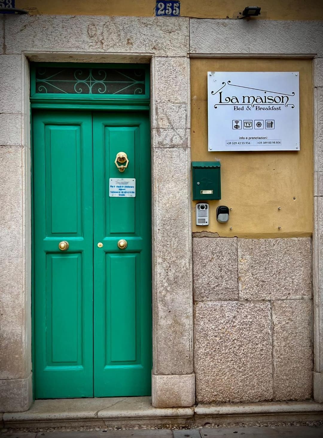 La Maison — photo 1 of 1