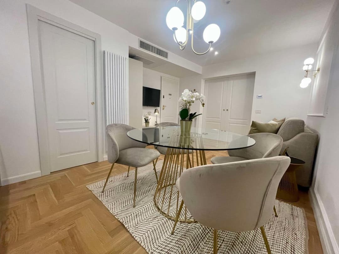 Bellagio Luxury Suites Apartments — photo 1 of 1