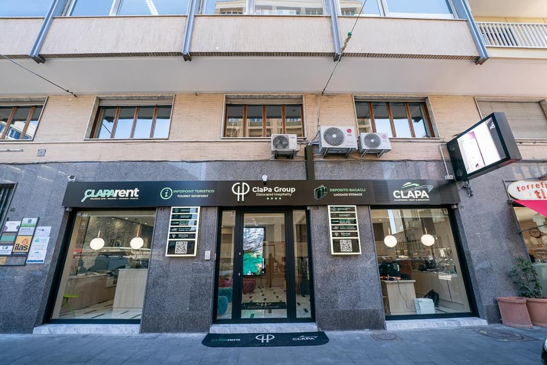 PC Boutique H Napoli Centro, by ClaPa Group — photo 1 of 1