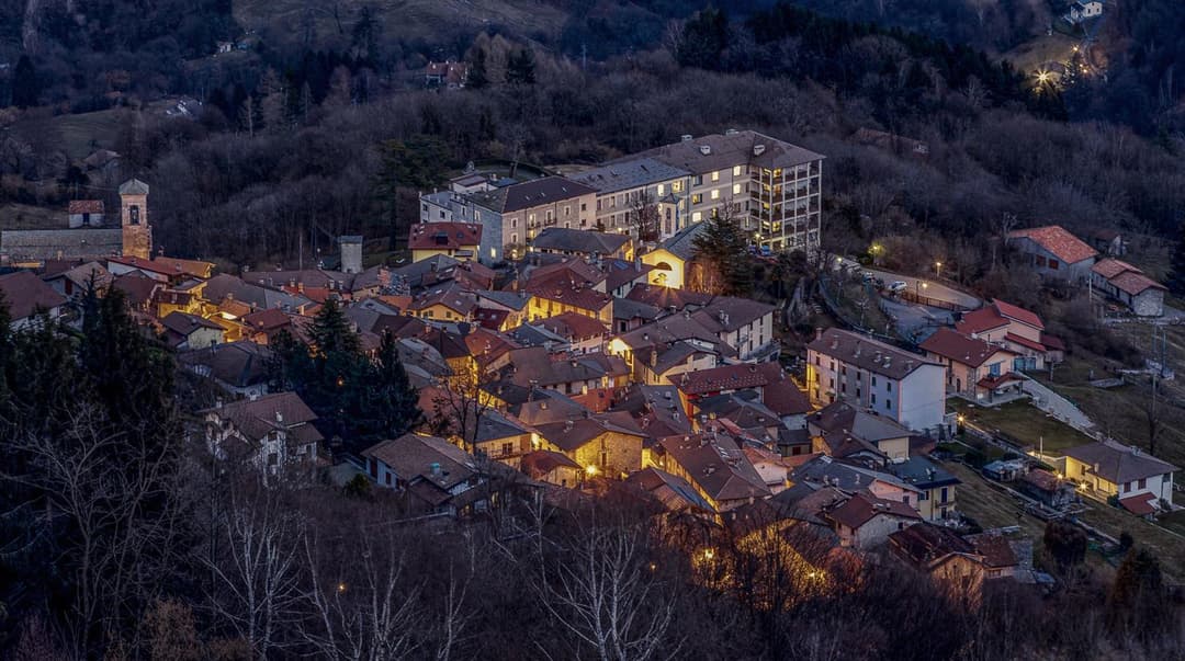 Apartment with Como Lake View - Italy — photo 1 of 126