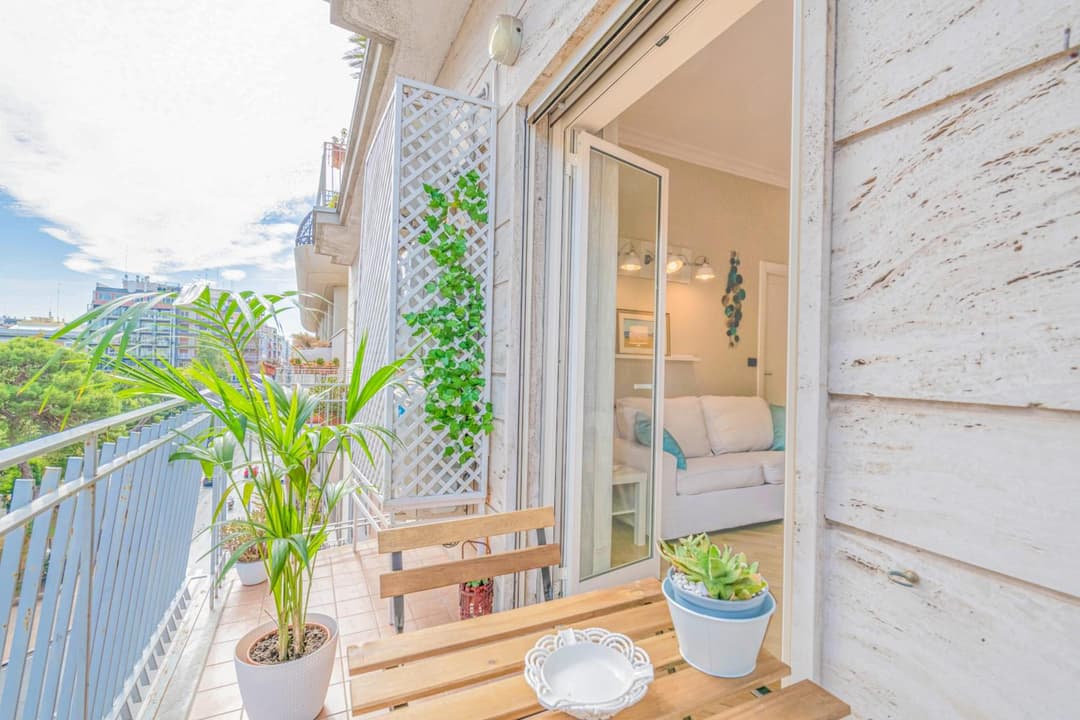 Modern apartment to relax in the city center — photo 1 of 1