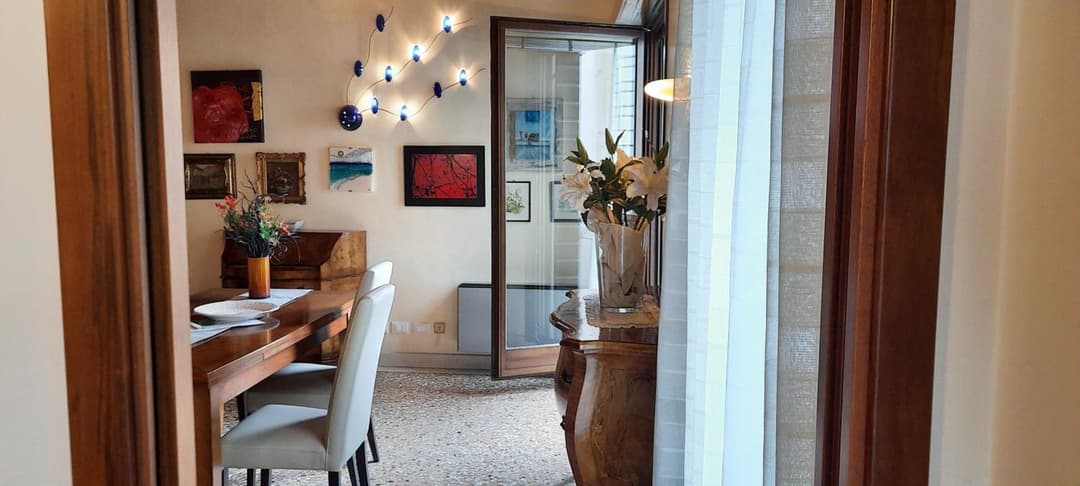 PadovaResidence Apartments - vista Piazza delle Erbe e Palazzo della Ragione — photo 1 of 1