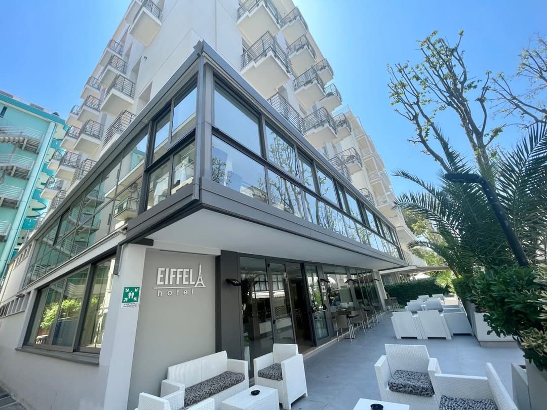 Hotel Eiffel — photo 1 of 1