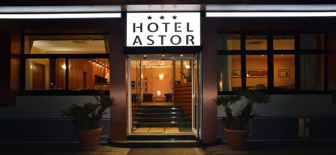 Astor Hotel — photo 1 of 1