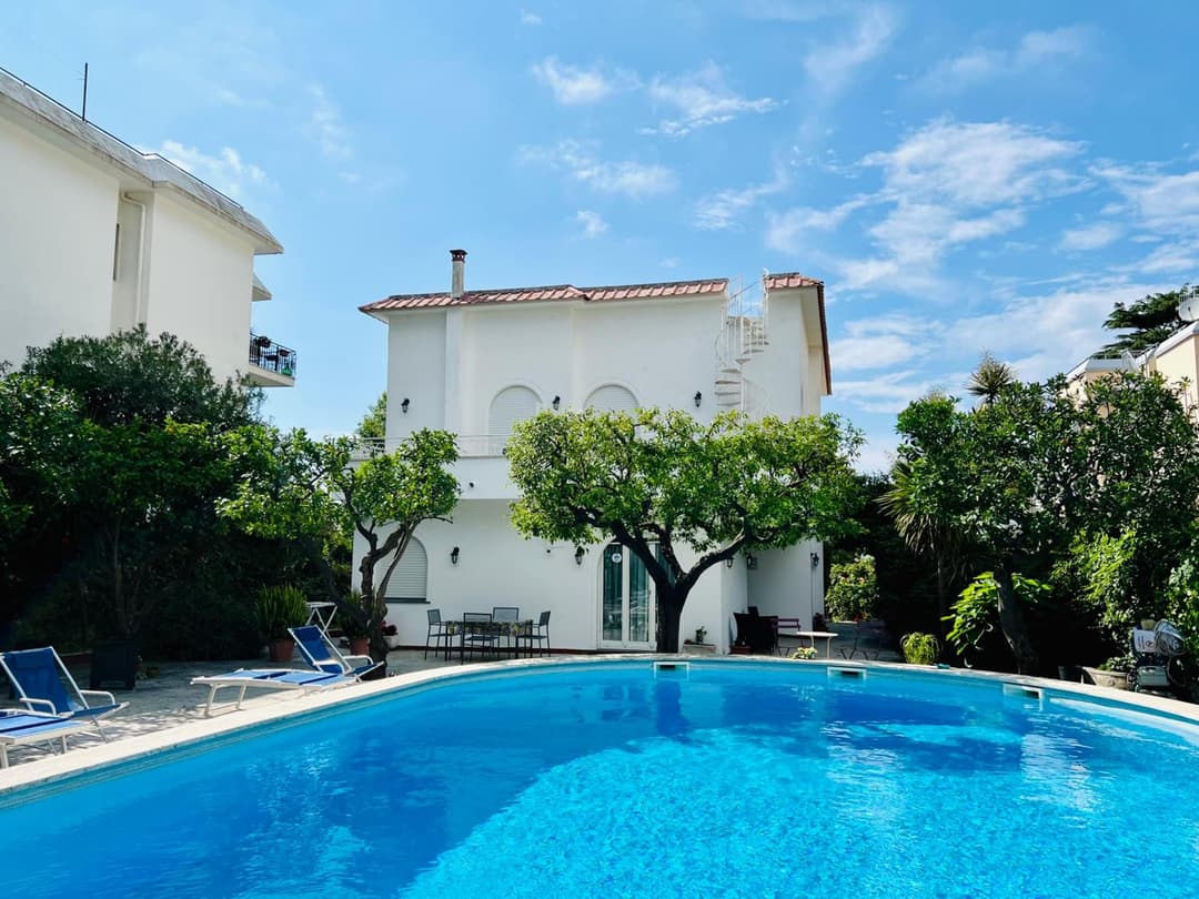 YourHome - Villa Sorrento — photo 1 of 1