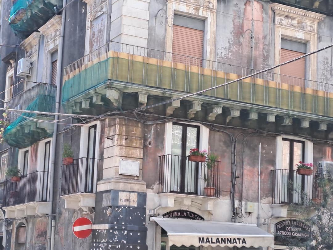 Tourist House La Castellana — photo 1 of 40