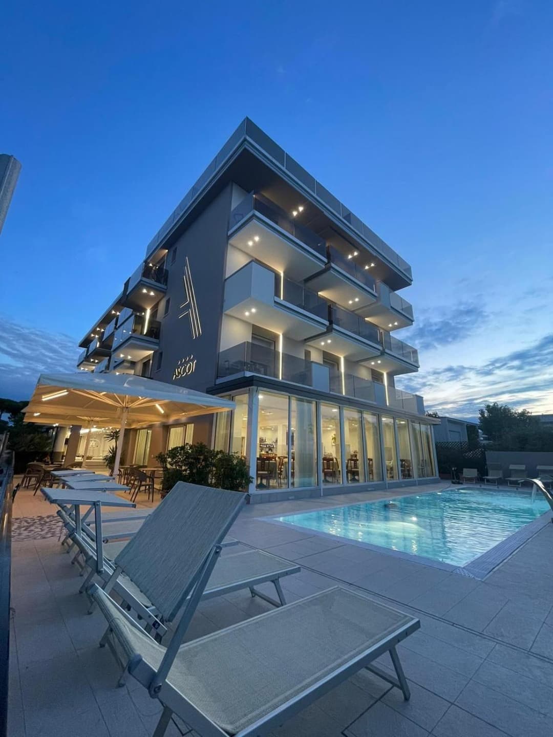Hotel Ascot Riccione — photo 1 of 240