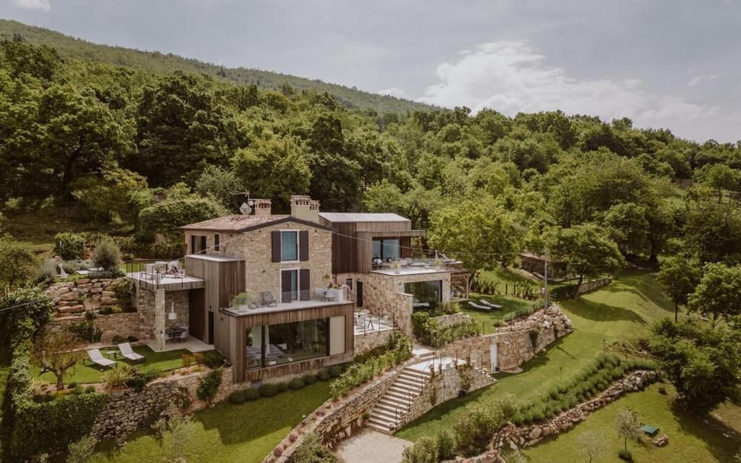 FAVAI HILLS your secret hideaway — photo 1 of 1
