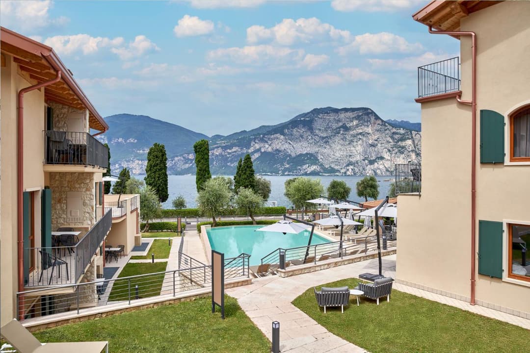 June Stay Lake Garda — photo 1 of 1