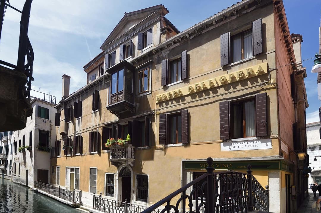 Hotel Dell'Opera — photo 1 of 42