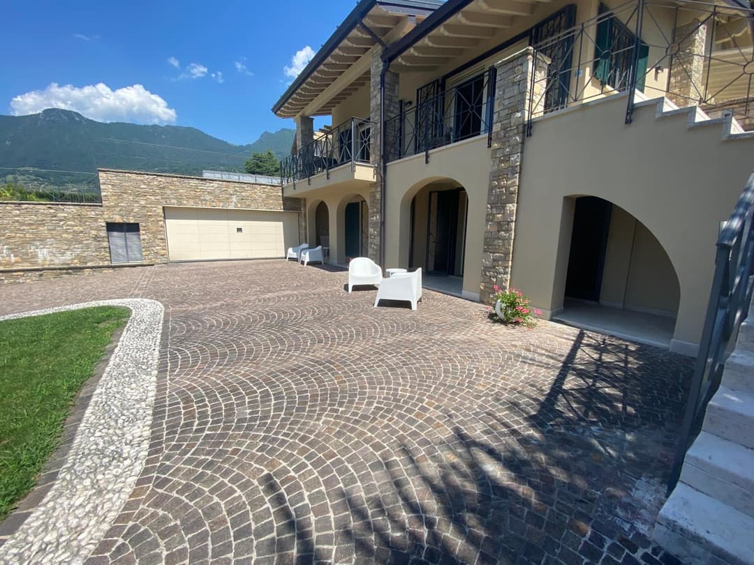 Vela di Soleville camere con e senza vista lago con ristorante & pizzeria — photo 1 of 1