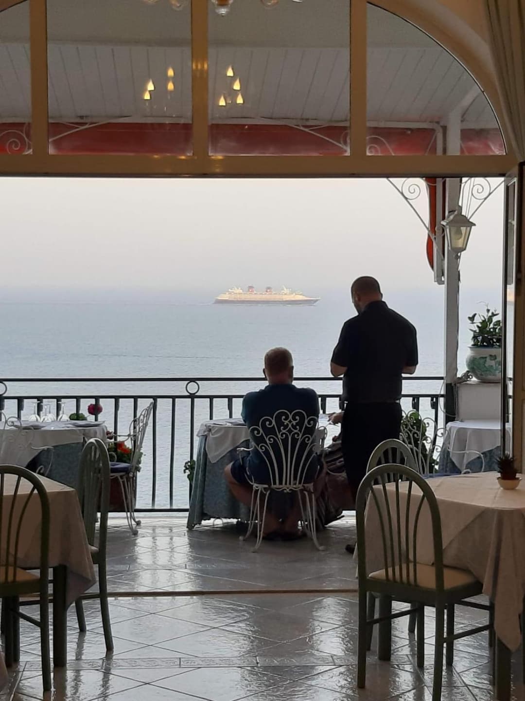 Hotel La Perla — photo 1 of 1