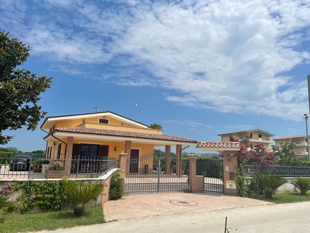villa relax — photo 1 of 1