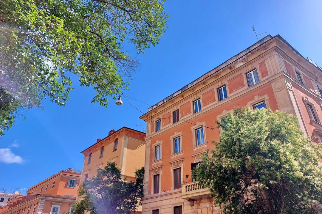 LUXURY APARTMENT VATICANO-S'PETER BASILICA - NETFLIX Wifi - AirCond — photo 1 of 1