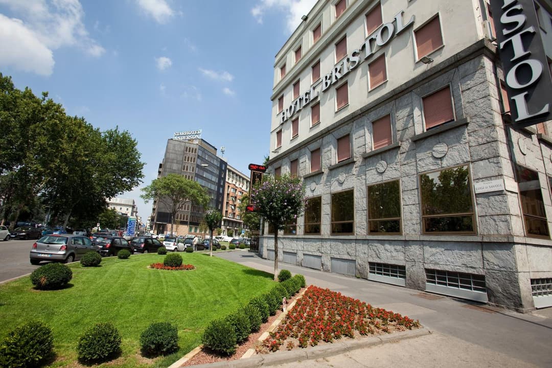 Hotel Bristol — photo 1 of 1