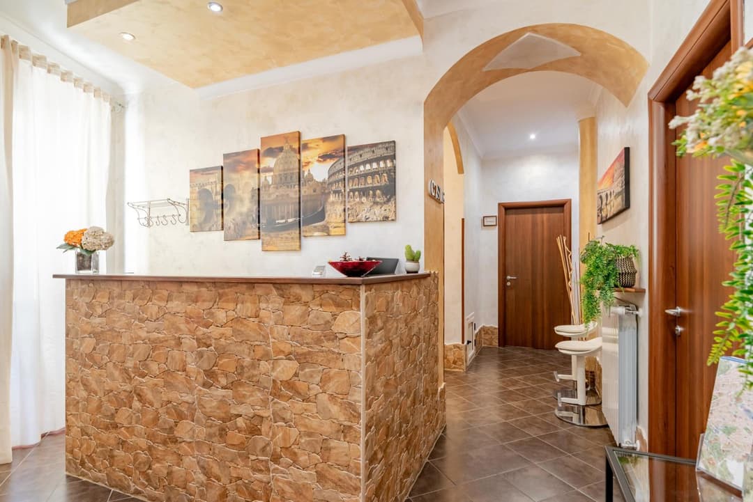 Alis Laura Guest House - 10 mins to Colosseum, Modern & Near Metro — photo 1 of 1