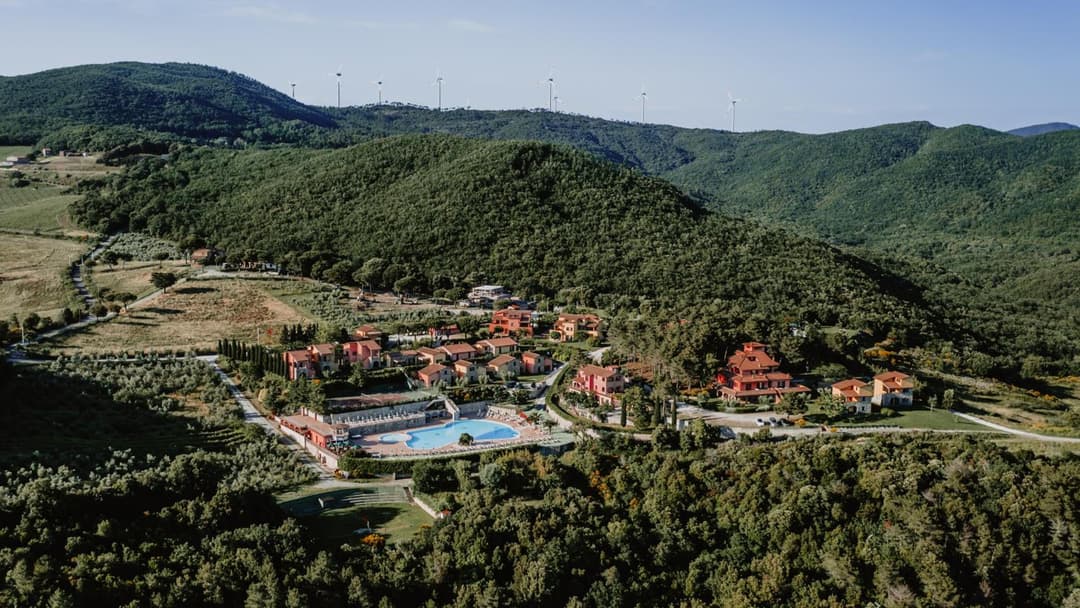 Borgo San Pecoraio Resort — photo 1 of 25
