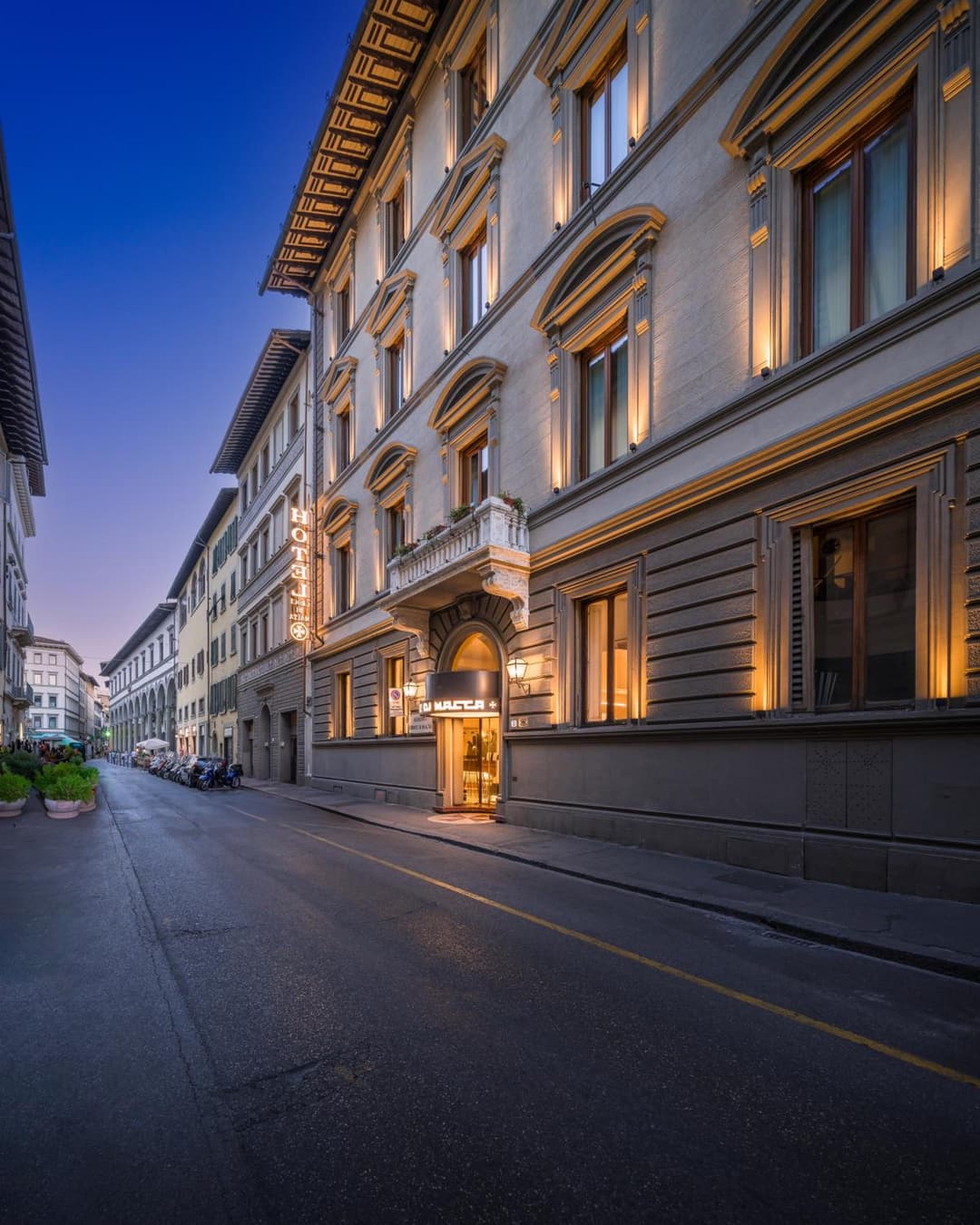 Hotel Croce Di Malta — photo 1 of 75