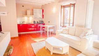 Old Town Alley - Italian Homing