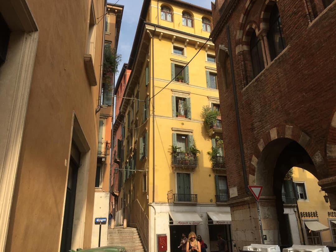 Piazza Erbe Lodge — photo 1 of 1