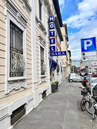 Hotel Sara