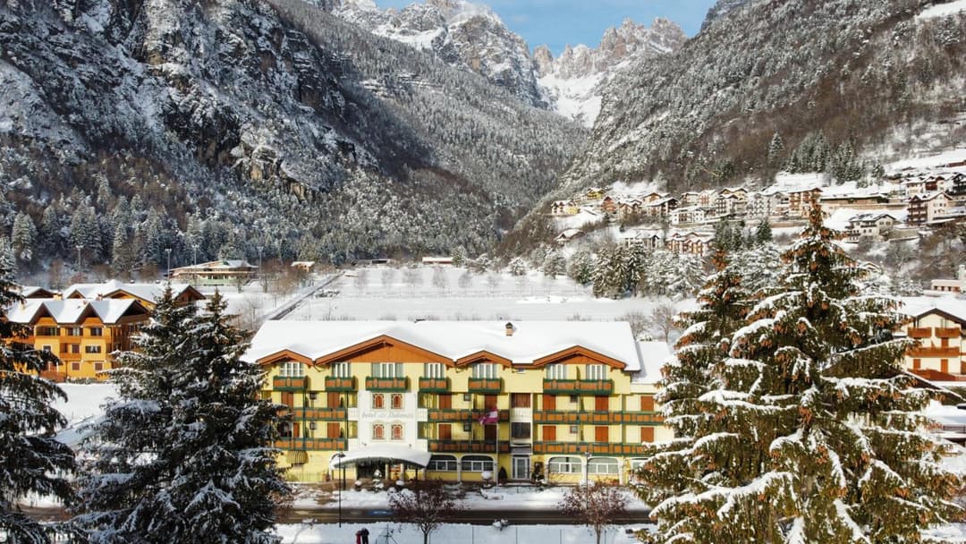 Alledolomiti Boutique Lake Hotel - Adults friendly — photo 1 of 1