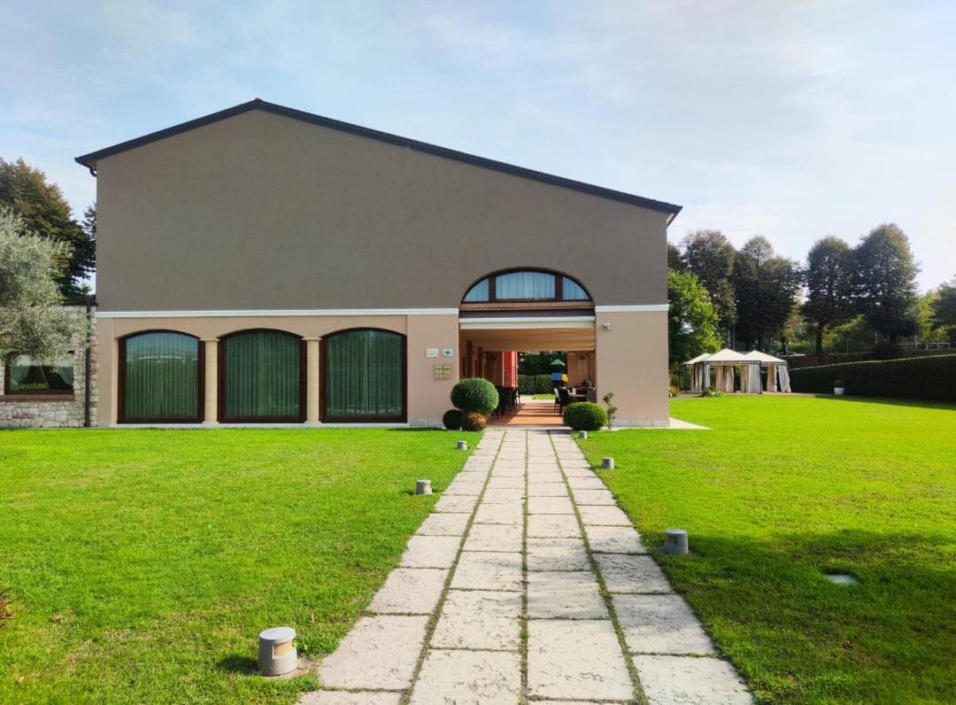 Tenuta Albertini — photo 1 of 32