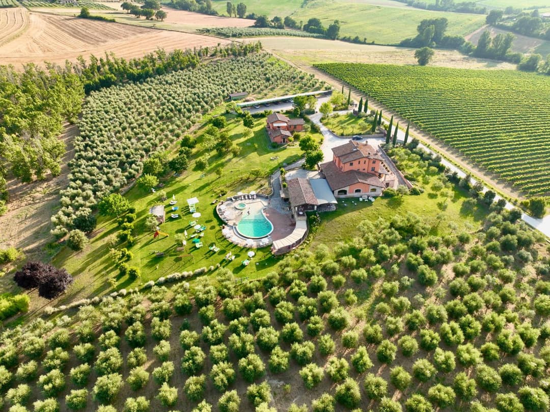 Tenuta Del Perugino — photo 1 of 80