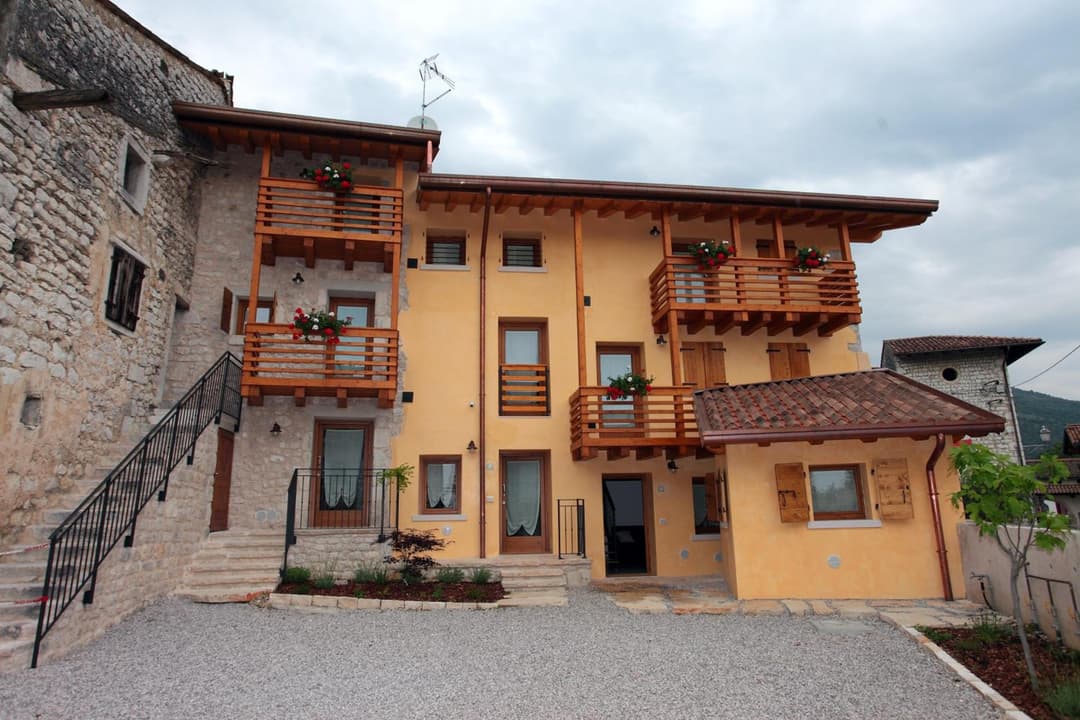 Albergo Diffuso Polcenigo Casa Blas — photo 1 of 48