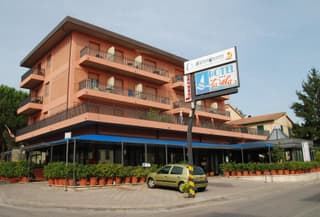 Hotel La Vela