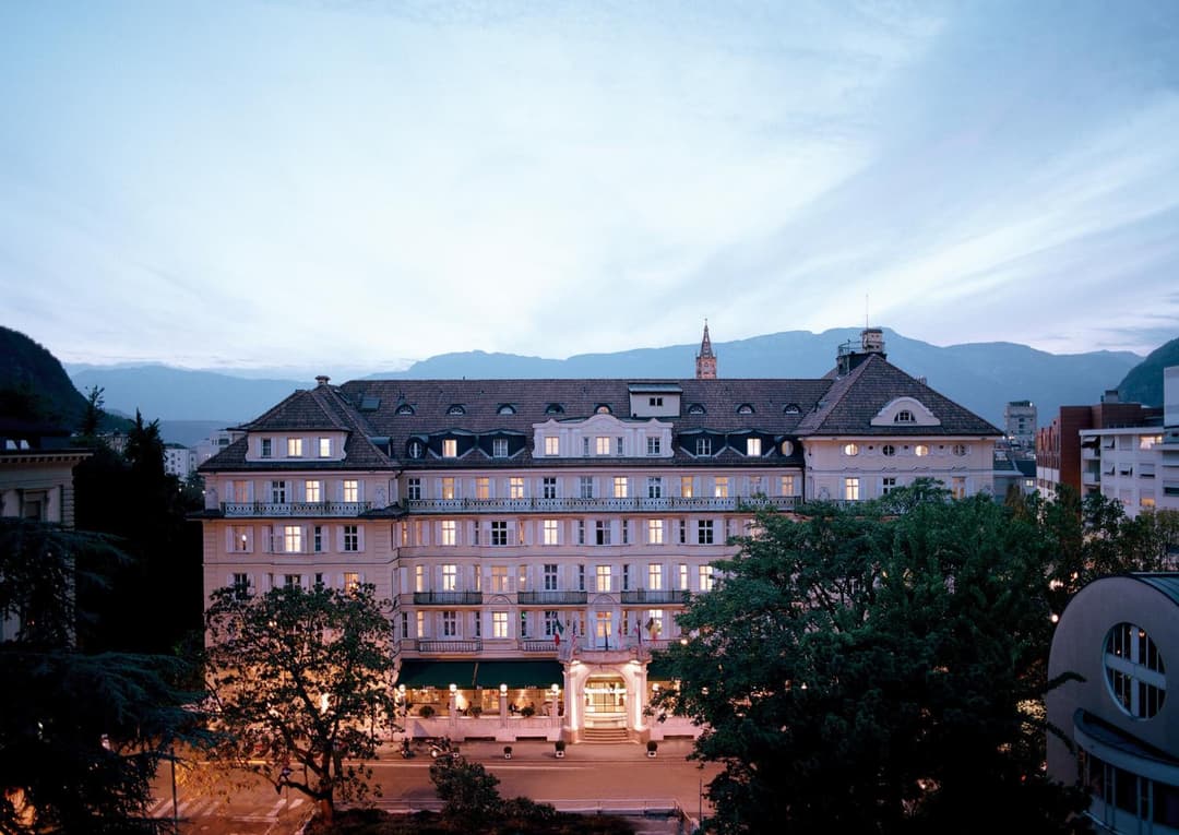 Parkhotel Laurin — photo 1 of 108