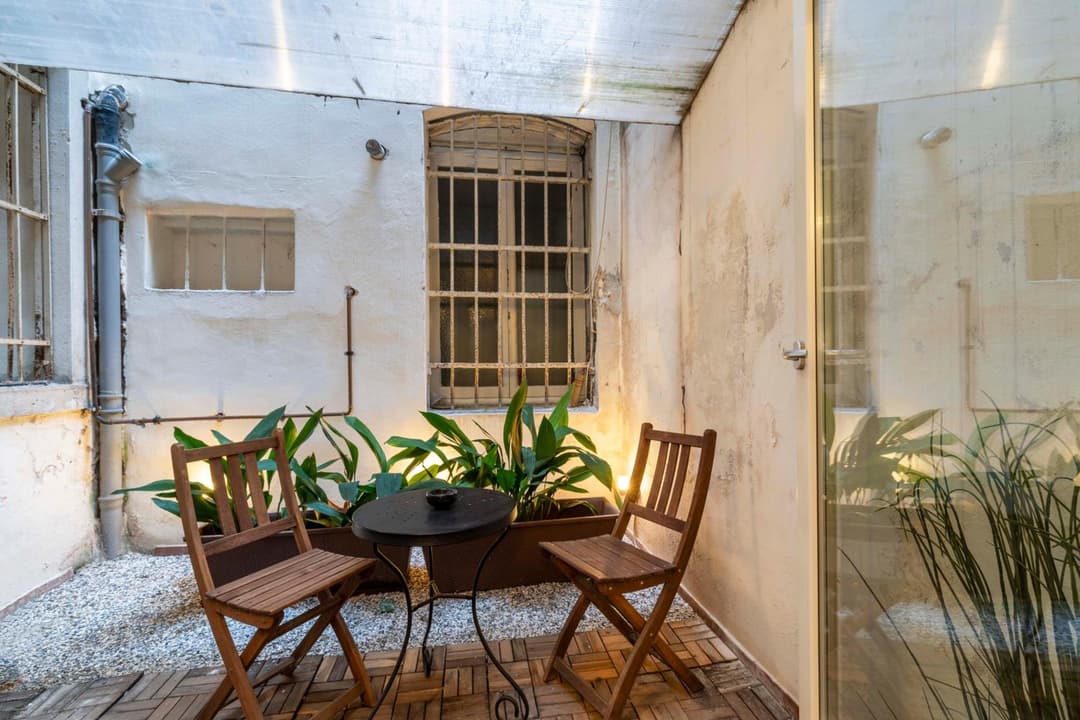 True Venice Apartment — photo 1 of 1